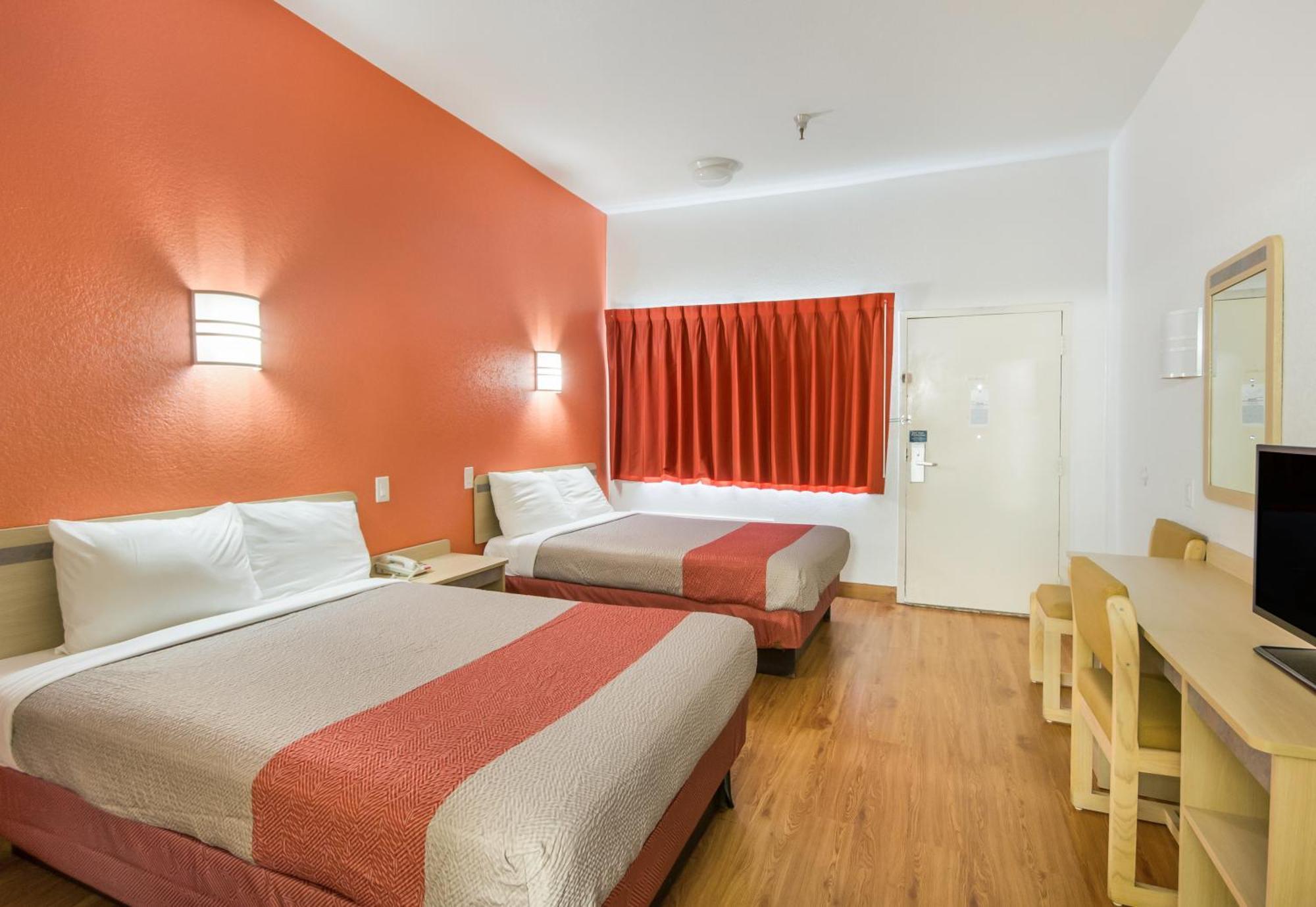 Americas Best Value Inn & Suites Humble Exteriér fotografie